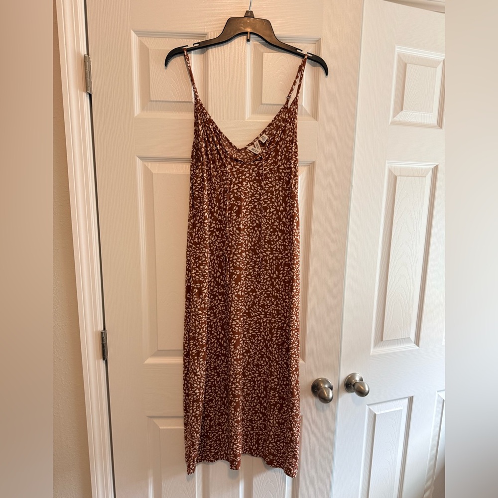 Roxy Brown Floral-Print Slip Midi Dress